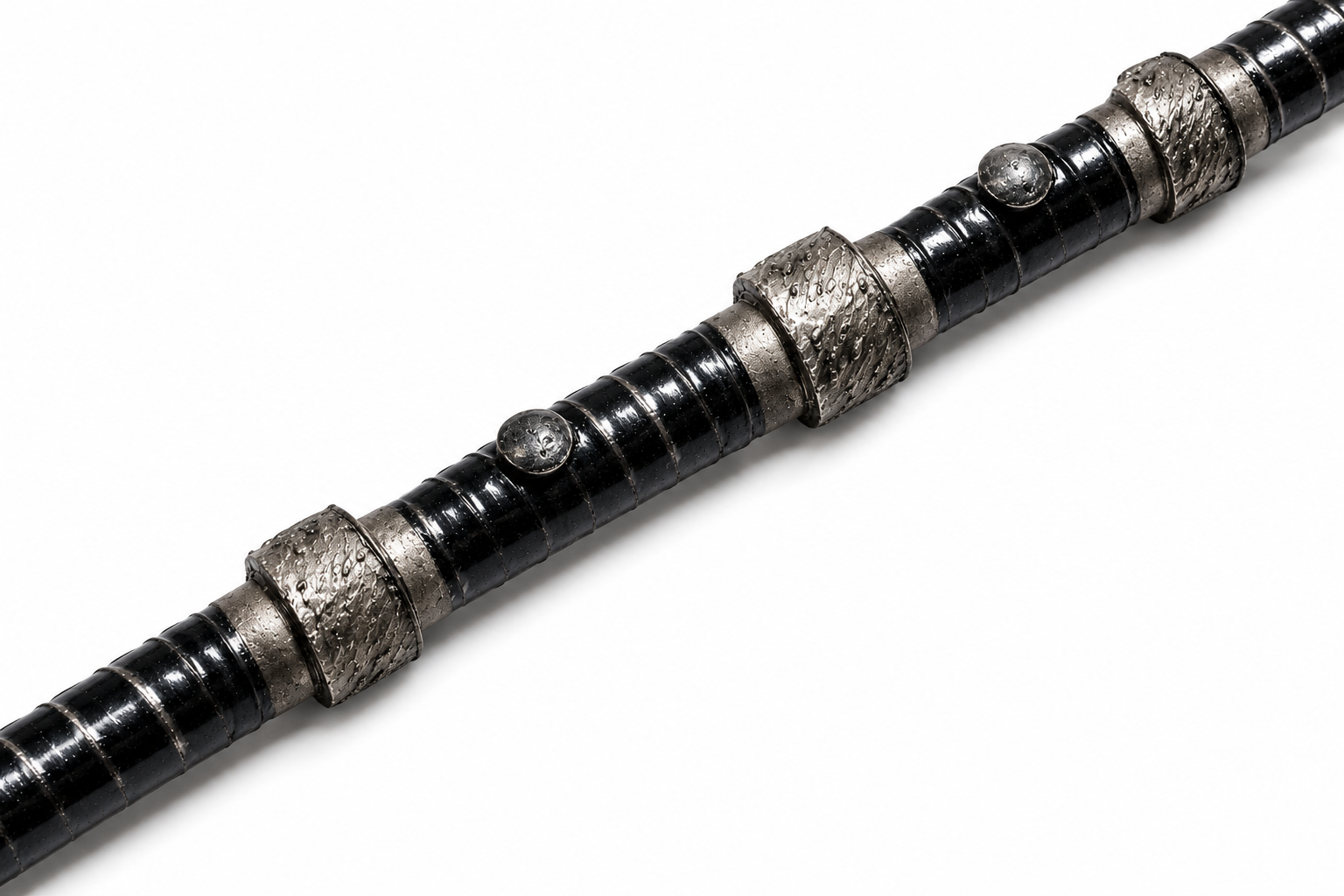 Black assembly with spacers diamond wire